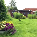 Holiday home Traumwagen An Der Muehle Thalingburen