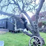 Traumwagen An Der Muehle Holiday home *