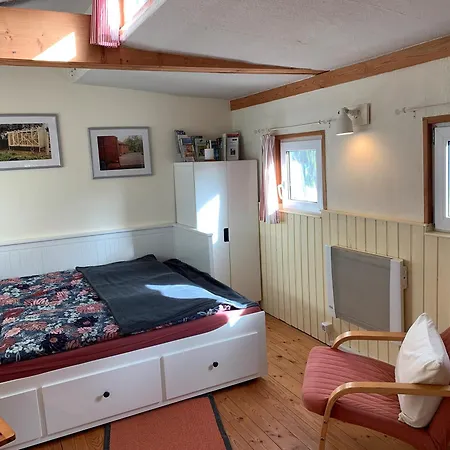 Holiday home Traumwagen An Der Muehle Thalingburen